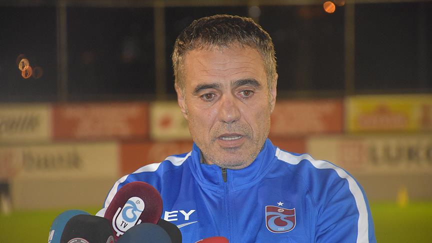 Trabzonspor Teknik Direktörü Yanal: Her şeyin sorumlusu benim