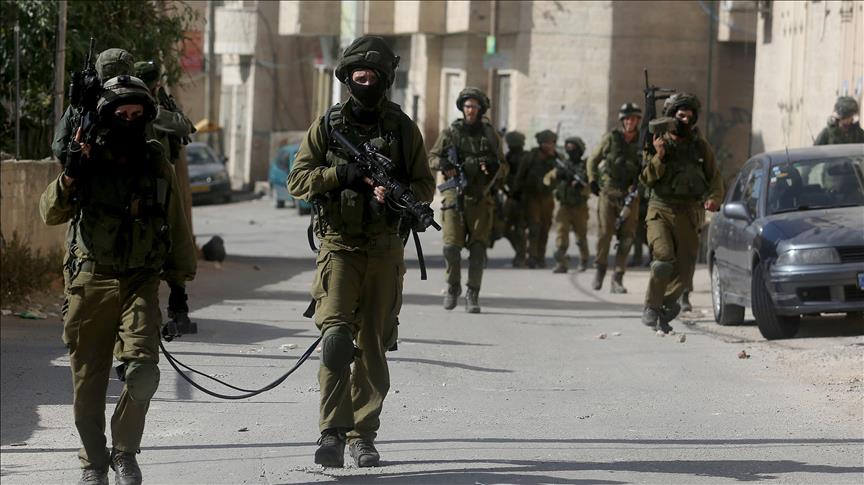 Ushtarët izraelitë arrestojnë gazetarin palestinez 