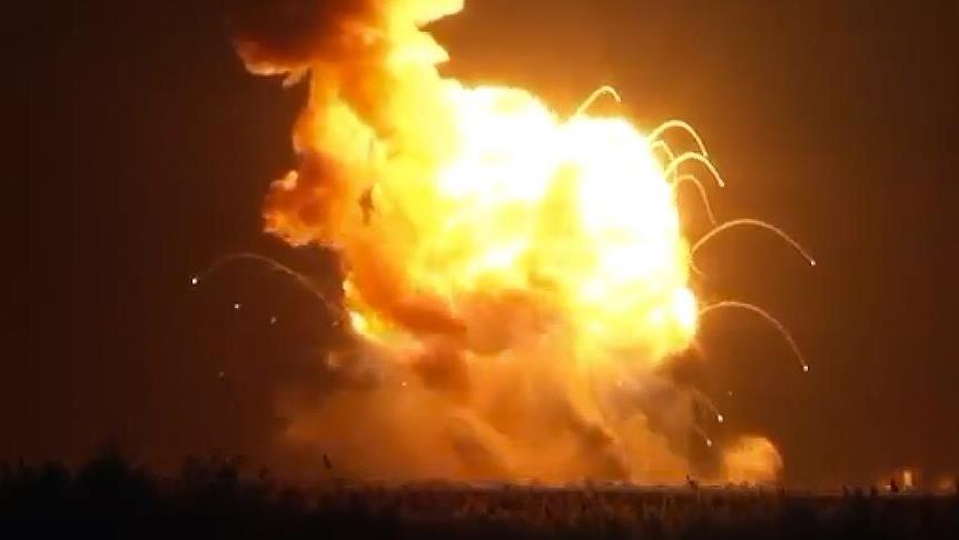 En Ucrania evacúan a 30.000 personas por explosión de depósito nuclear
