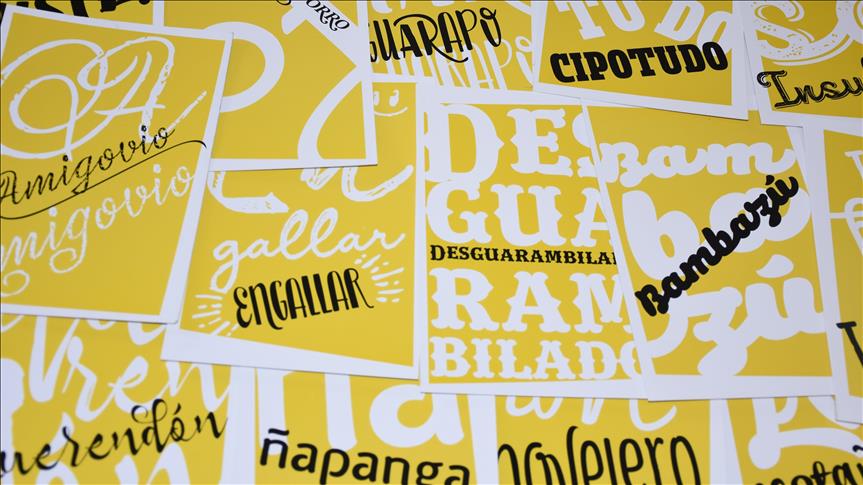 Del 'guarapo' al 'englobado', un diccionario recoge las palabras de los colombianos