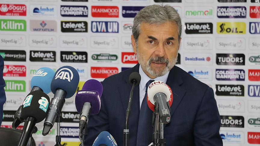 Fenerbahçe'nin teknik direktörü Kocaman: Hakemleri yenme gücümüz yok