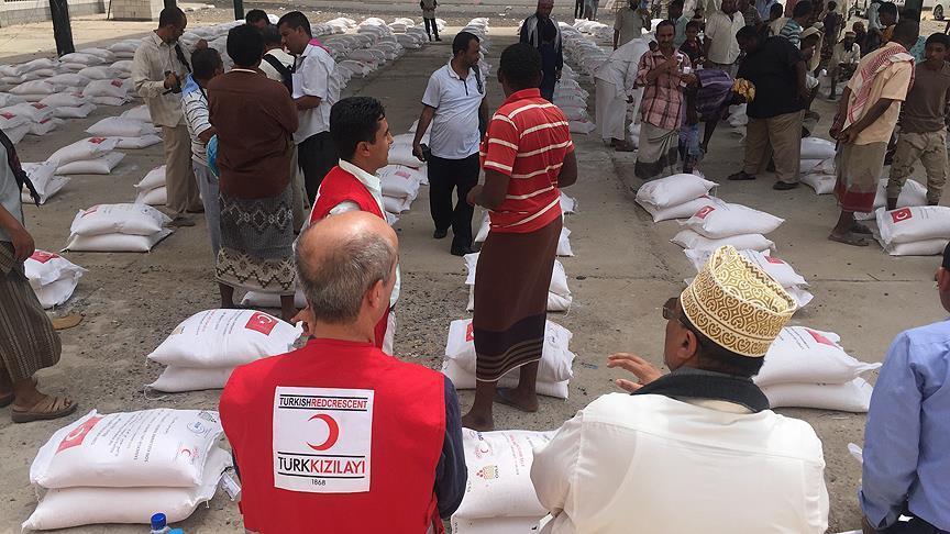 Turkish Red Crescent distributes food in Yemen