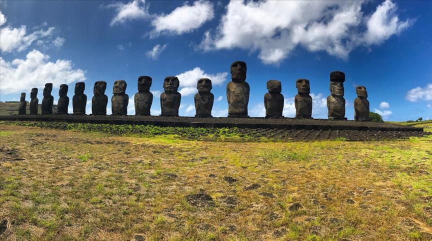 Chile: La Isla de Pascua, tras los pasos de Cataluña