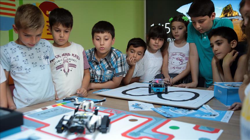 Gelecegin Bilim Insanlari Cocuk Universitesiyle Kesfedilecek