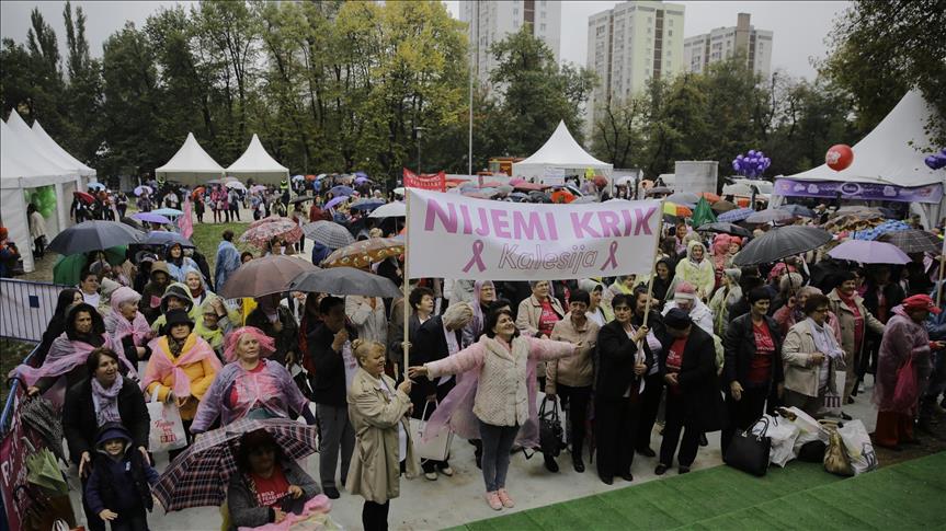 “Race for the cure” u Sarajevu: Godišnje 500 oboljelih od karcinoma dojke izgubi bitku za život