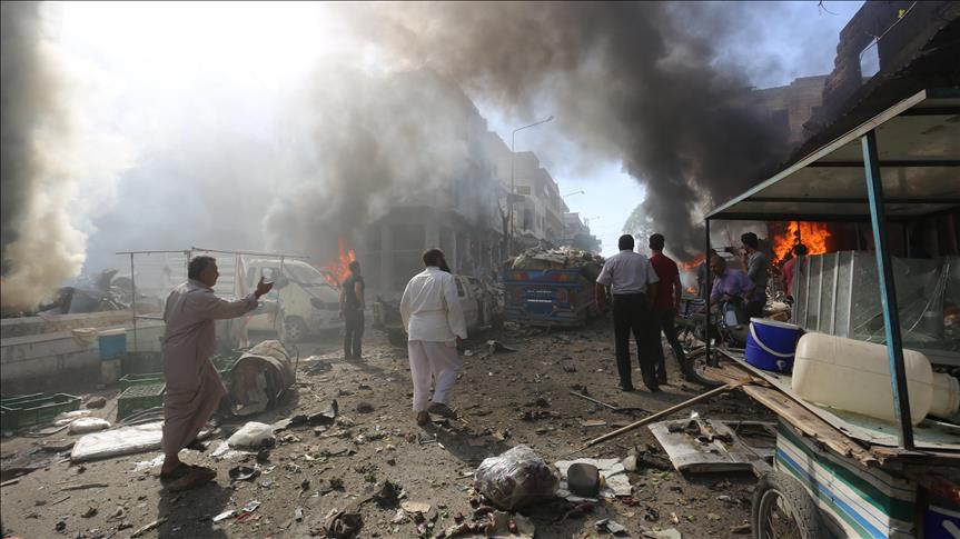 Sirija: U zračnom napadu na tržnicu poginulo 12 osoba, među njima ima i djece
