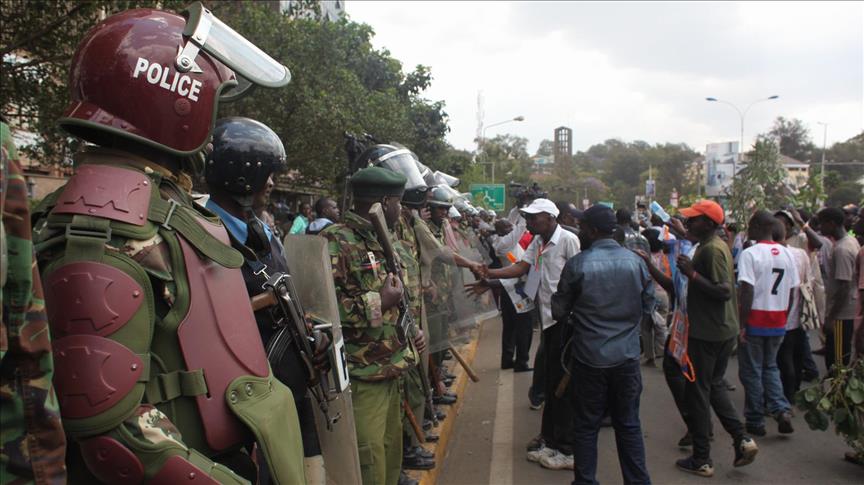 Kenya: Controversial election laws passed amid protests