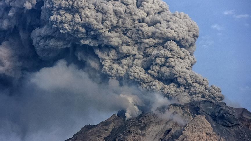 Japan: Vulkanska erupcija zasula pepelom četiri grada