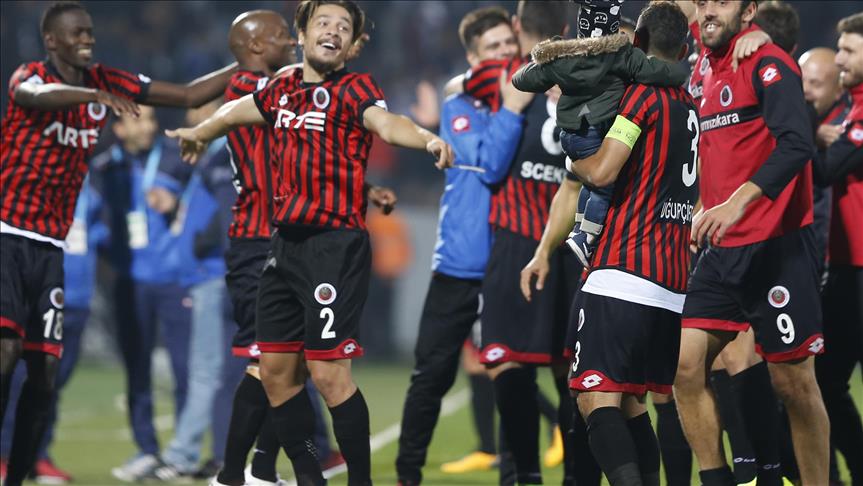 Foot - Turquie / Süper Lig – 8ème j. : Beşiktaş se fait surprendre à Gençlerbirliği (2-1)
