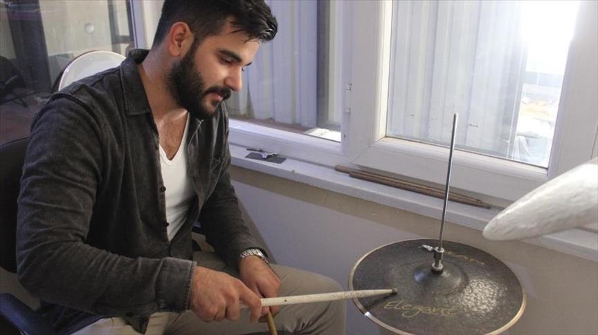 "الصنجات" التركية.. آلات موسيقية يتردد صداها حول العالم