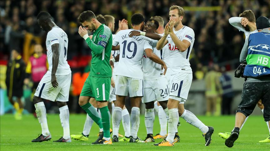 Foot / Angleterre / 8ème j. : Tottenham confirme, Swansea respire 