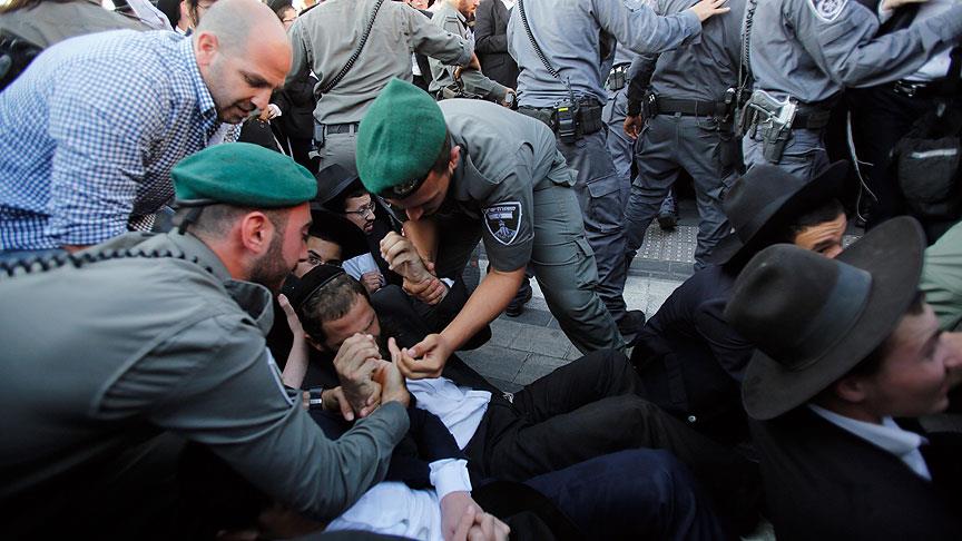 İsrail polisi 'askerlik karşıtı' 57 Yahudi'yi gözaltına aldı