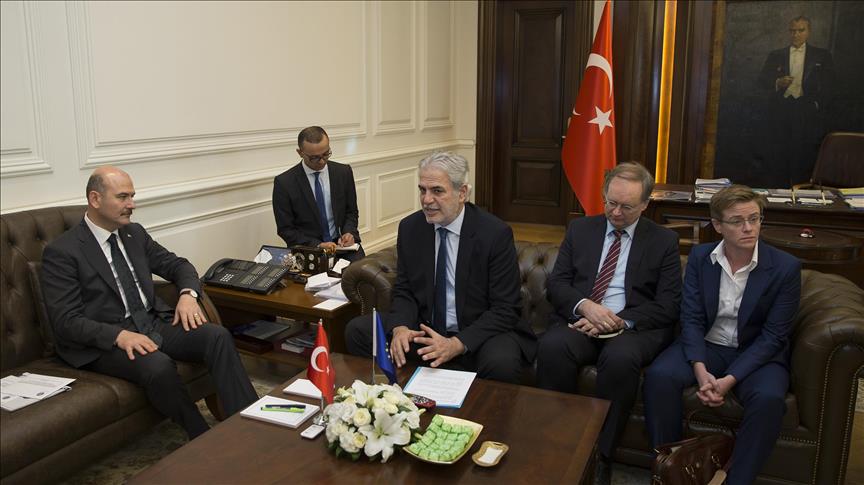 Turquie: Le ministre de l'Intérieur reçoit le Commissaire européen Stylianides 
