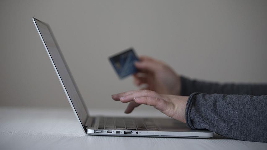US online sales to top $1 trillion by 2027: Report