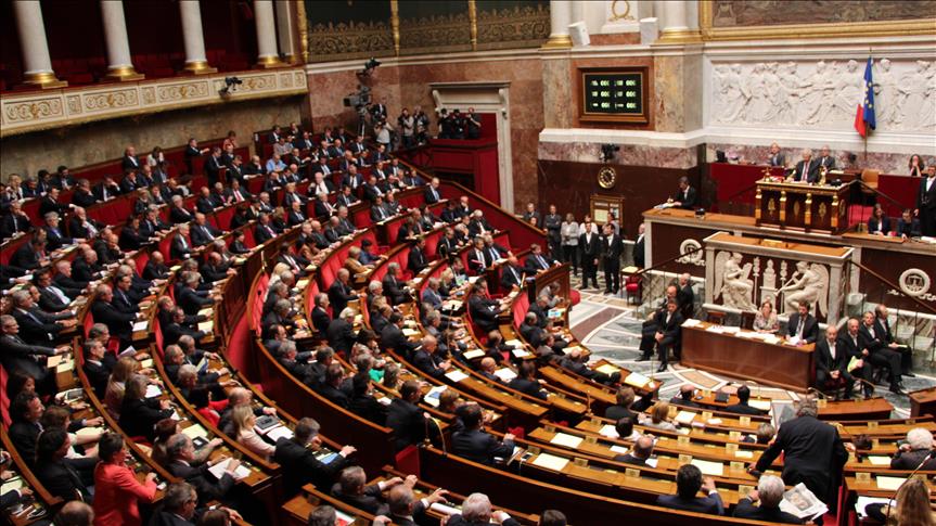 French parliament passes controversial anti-terror law