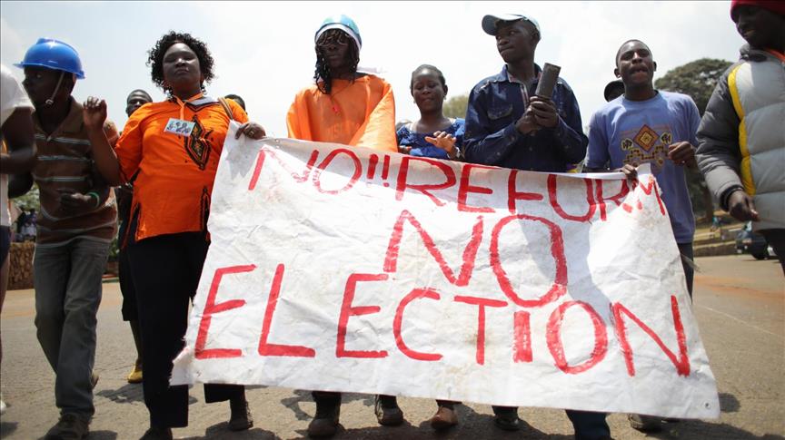 Top Kenyan election official resigns amid protests