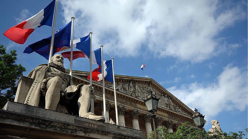 France condemns Israeli settlement plans