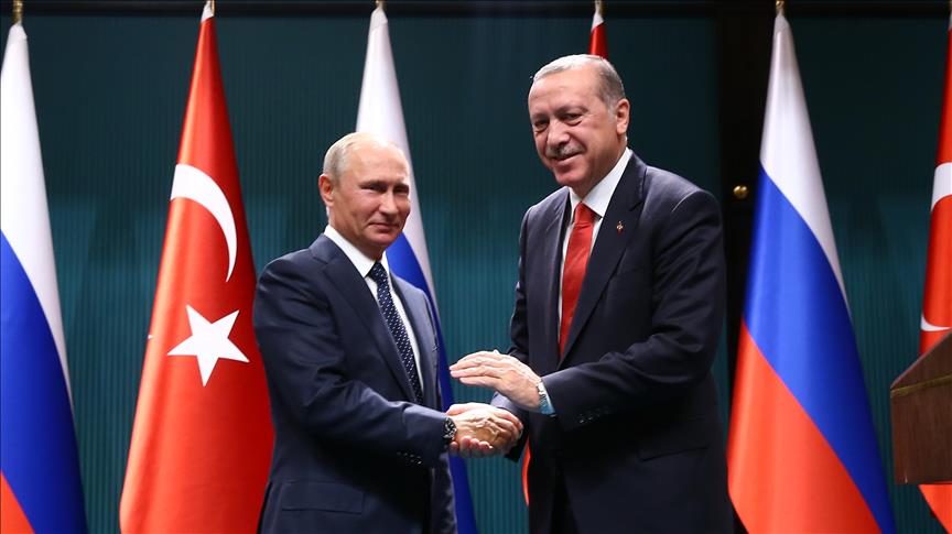 Erdogan, Putin discuss regional issues, economy 