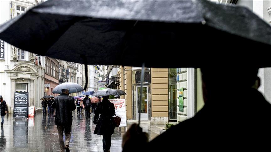 Stiže promjena vremena: U BiH danas kišovito s grmljavinom