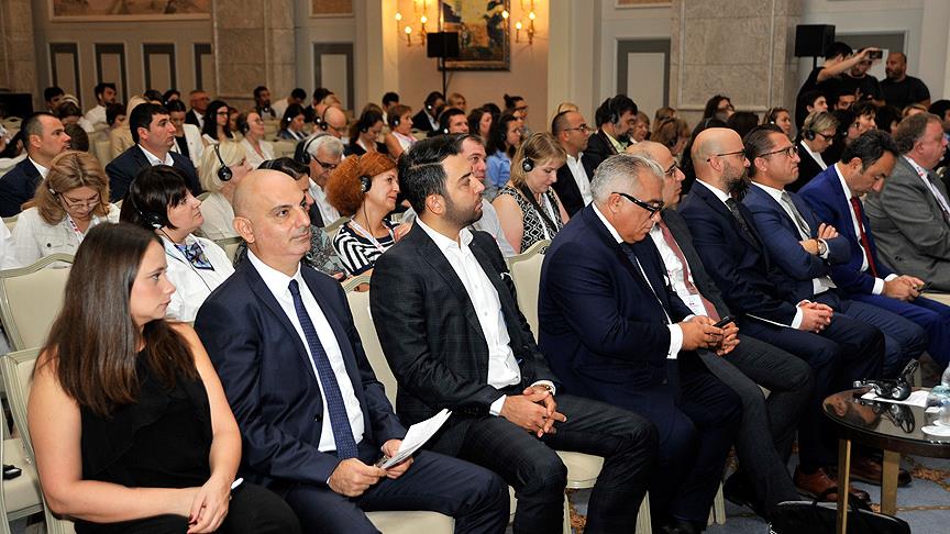Türkiye-Rusya Medya Forumu Antalya'da başladı