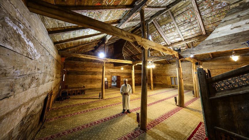 Ancient wooden mosque showcases Turkish craftsmanship