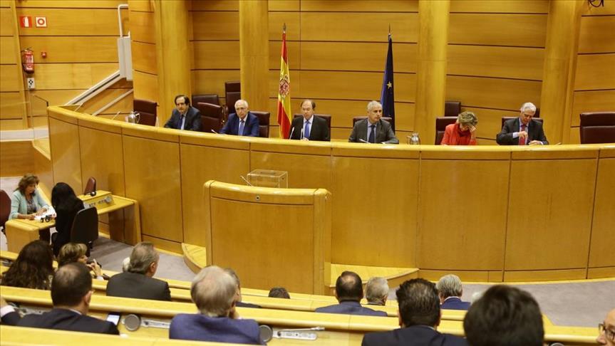 El Senado español ofrece un debate entre el Gobierno y Puigdemont
