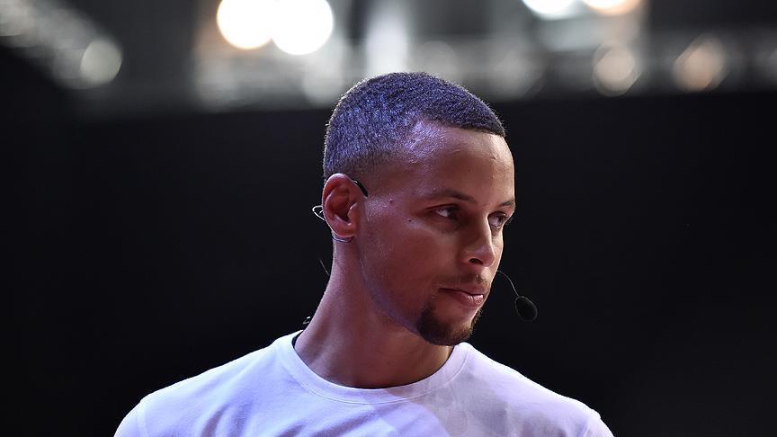 Basket: Stephen Curry condamné par la NBA