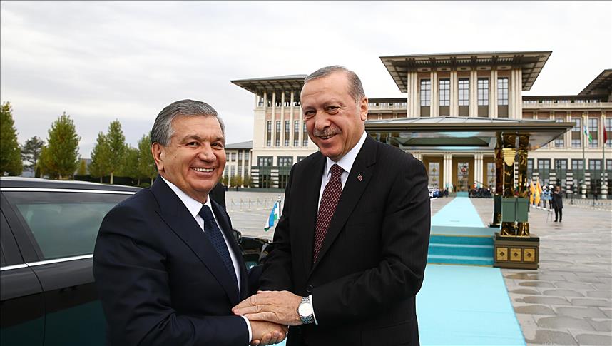 Erdogan reçoit le Président ouzbèke Mirziyoyev