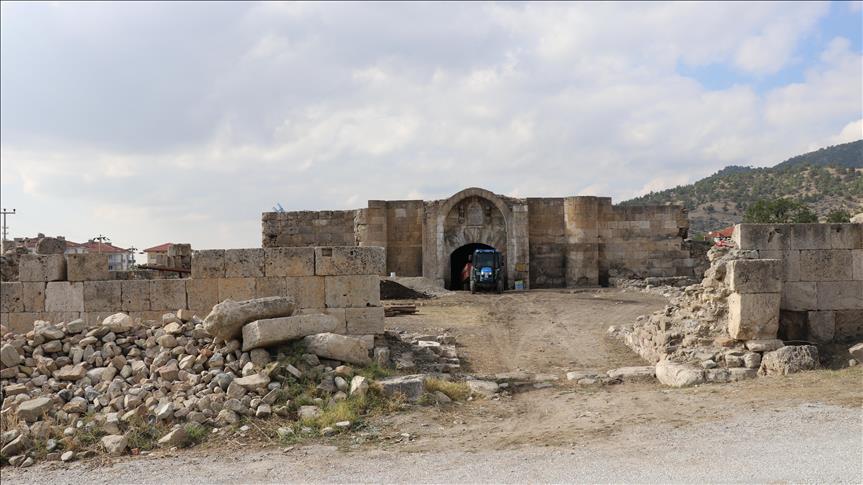 Çardak Han eski ihtişamına kavuşturulacak