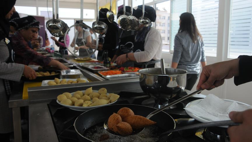 Belediyeden Dezavantajli Kadinlar Icin Gastronomi Kursu
