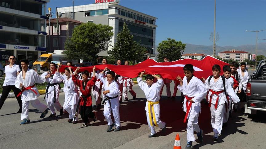 Karateka Turki raih emas di Kejuaraan Karate Dunia