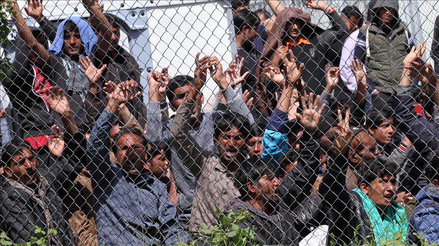 Refugees on Greek islands continue to suffer: UN