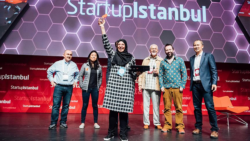 'Filistinli girişimci Abuzaher ülkesindeki kadınların umudu olacak'