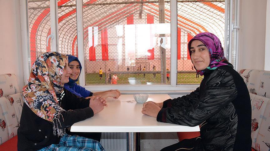 Halı sahanın kadın patronu