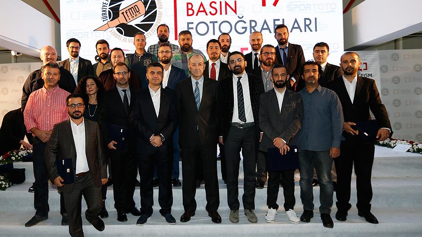 TFMD'den 10 AA foto muhabirine ödül