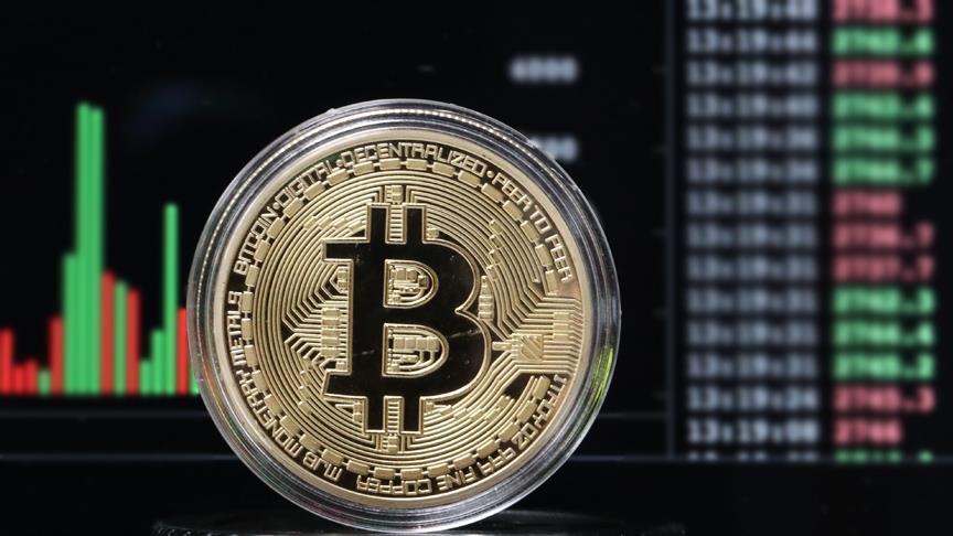 Bitcoin hits new record after plans to offer futures