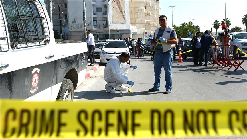 طعن ضابطيْ شرطة من قبل "عنصر تكفيري" قرب مقرّ البرلمان التونسي