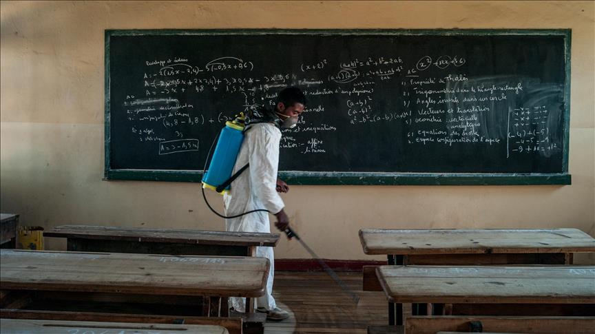 Madagascar: La peste retarde la rentrée scolaire
