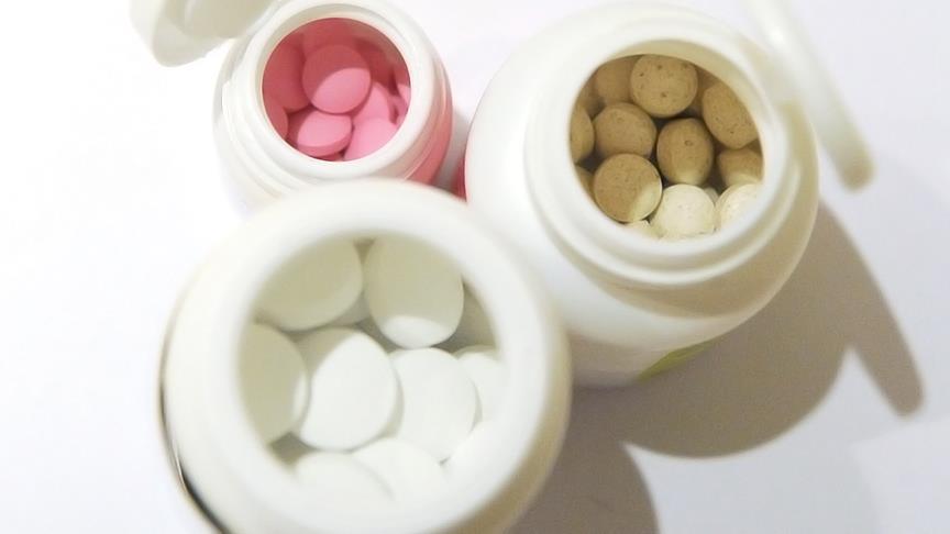US states sue drug companies for price-fixing scheme