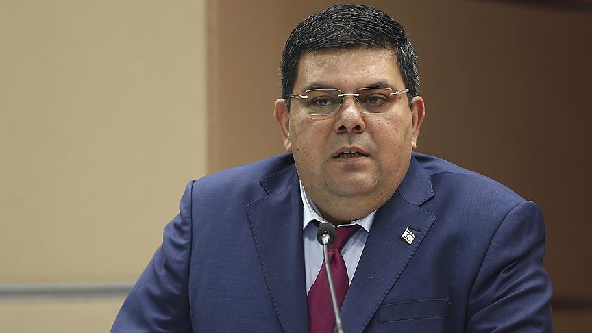 KKTC Milli Eğitim ve Kültür Bakanı Berova istifa etti