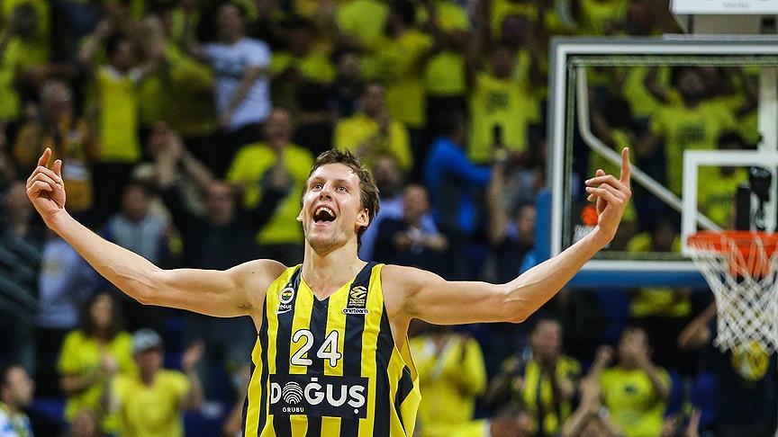 Fenerbahçe Doğuş sahasında Valencia'yı yendi
