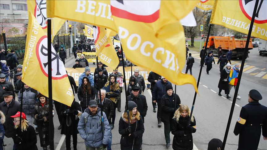 Russie : Des milliers d'ultra-nationalistes manifestent contre le Kremlin
