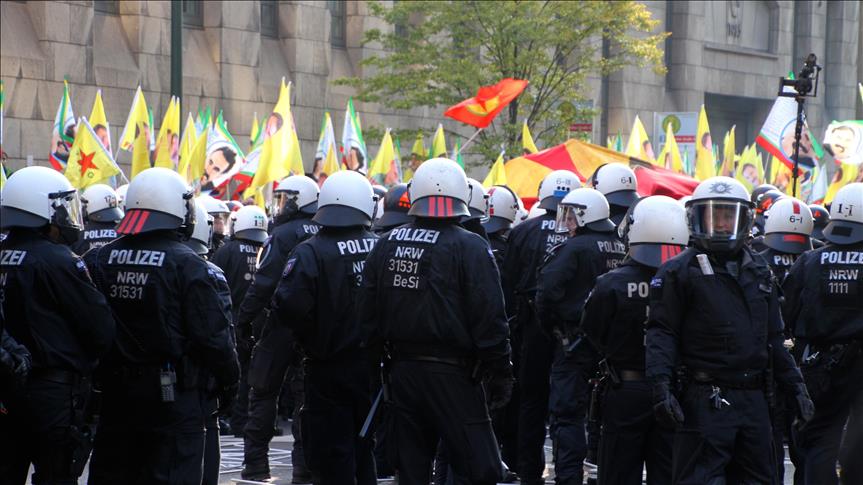 PKK supporters clash with German police; 5 arrested