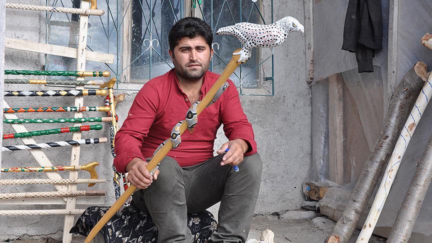 Çobandan dallara sanatsal dokunuş