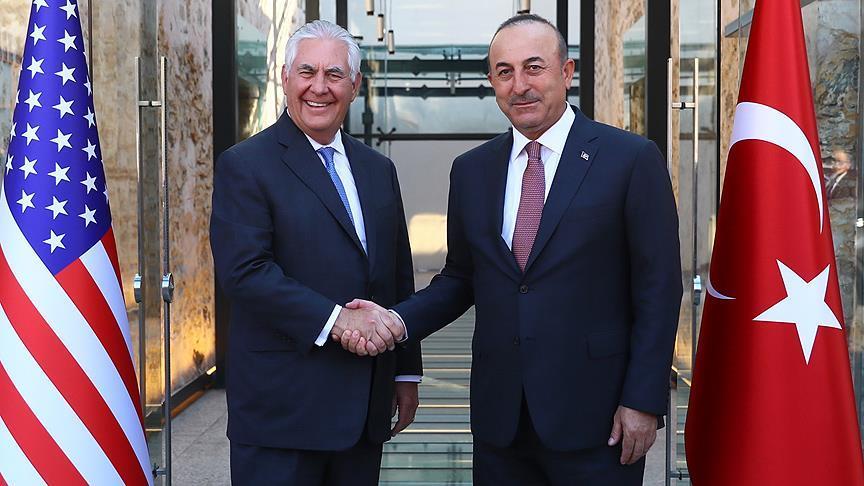 Turkish foreign minister, US top diplomat discuss ties
