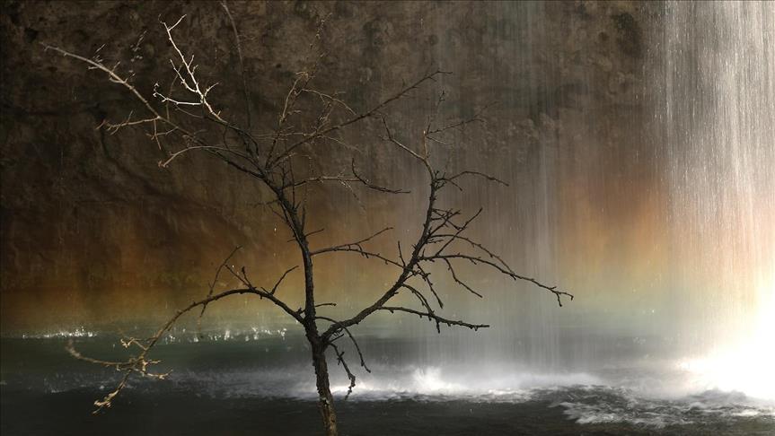 جلوه ای زیبا از آبشار دیدنی «دودن» آنتالیا در فصل پاییز
