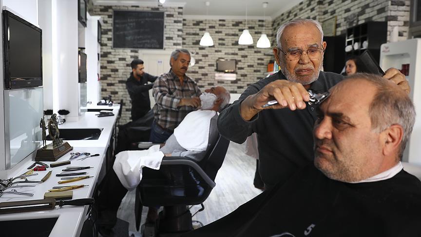 250 yıldır berberlik yapan aile
