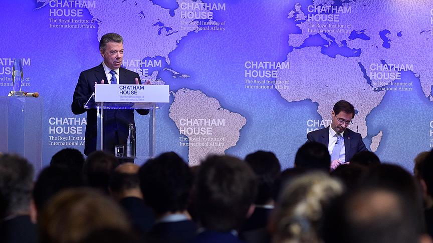 Kolombiya Devlet Başkanı Santos: Cömert olmak istiyoruz, sınırları kapatmak istemiyoruz