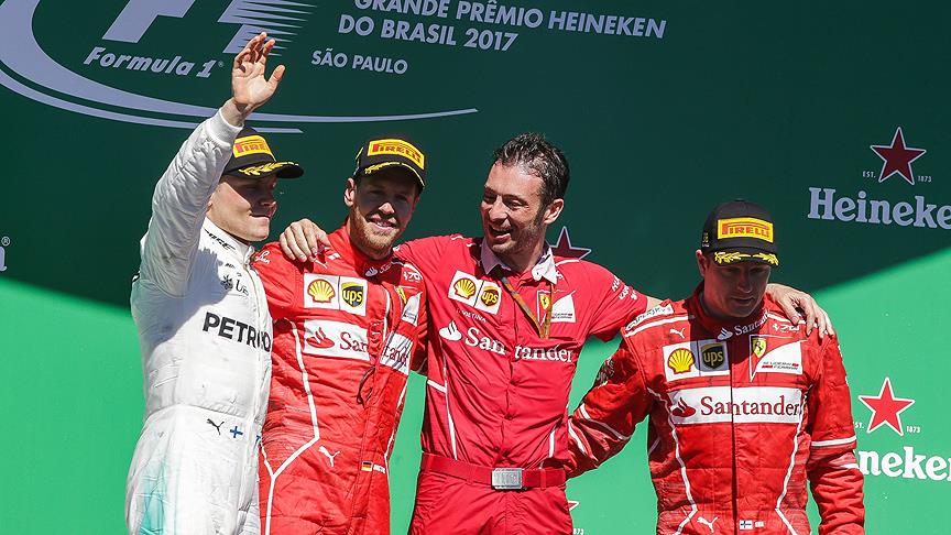 Brezilya Grand Prix'sinin galibi Vettel