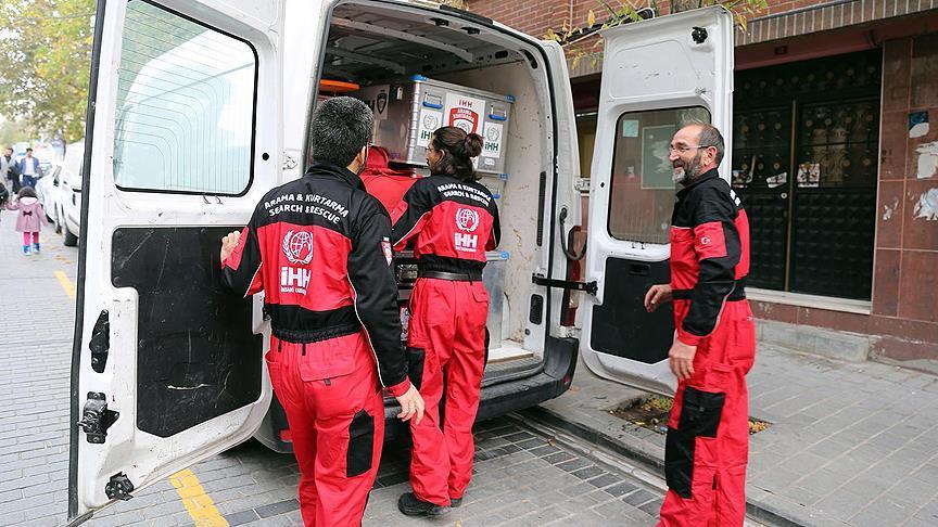 طواقم هيئة الإغاثة التركية تتجه لمنطقة زلزال العراق